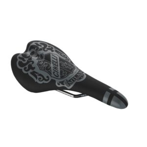 Scatto Cavaliere Nero Saddle